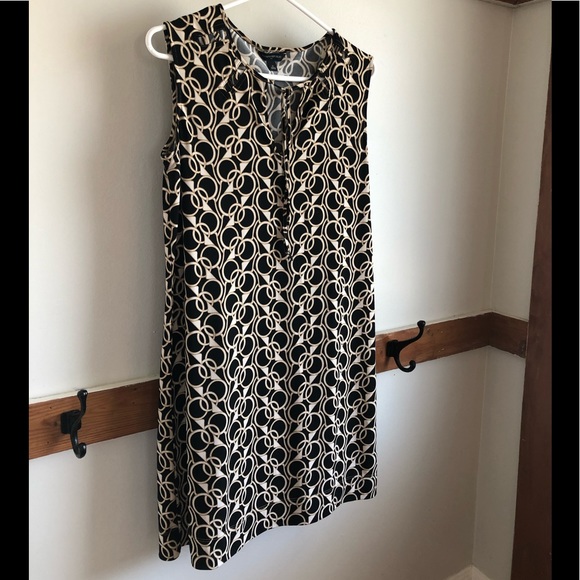 Banana Republic | Black & Gold Cocktail Dress 👗 - Picture 1 of 8